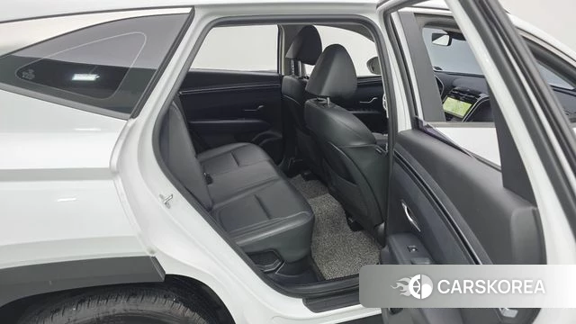 Hyundai Tucson Hybrid (NX4) 2021 Белый из Кореи, фото 2