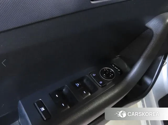 Hyundai Sonata New Rise 2018 Серебристо-серый из Кореи, фото 2