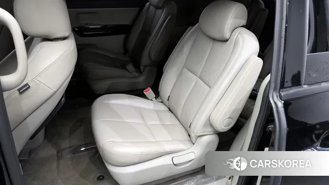 Kia The New Carnival 2018 Черный из Кореи, фото 2
