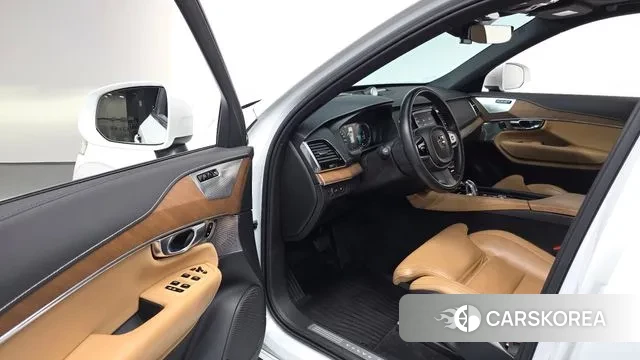 Volvo XC90 second Generation 2018 Белый из Кореи, фото 2