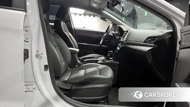 Hyundai The New Avante AD 2019 Белый из Кореи, фото 2