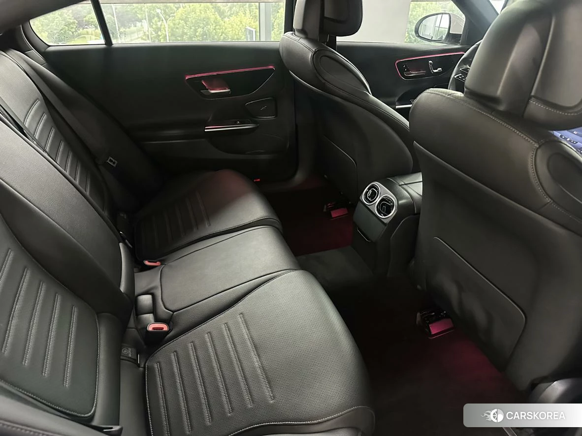 Mercedes-Benz Class C 2021 Белый из Китая, фото 2