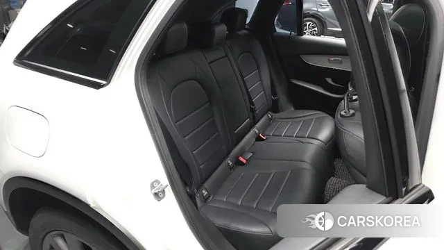 Mercedes-Benz GLC-Class X253 2019 Белый из Кореи, фото 2