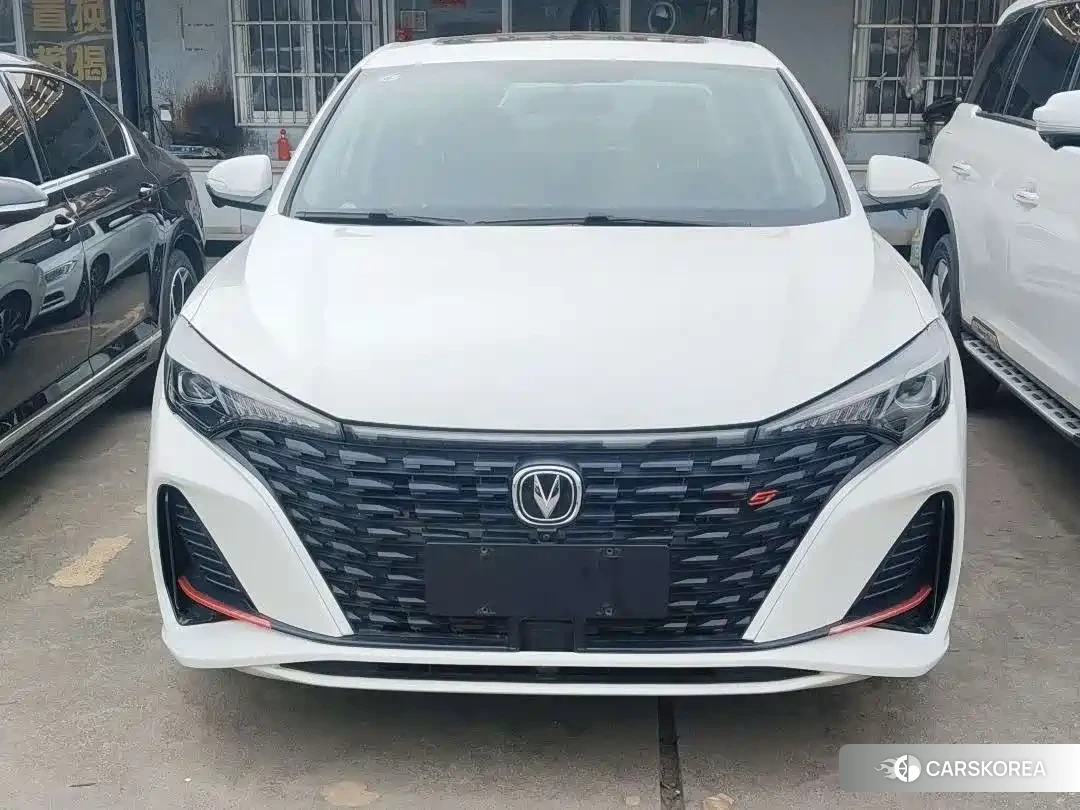 Chang'an Yidong 2023 Белый из Китая, фото 2