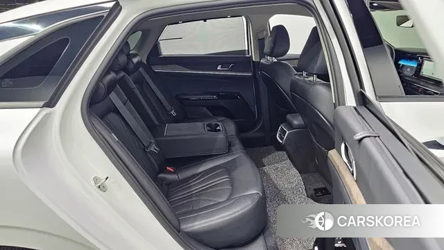 Kia K5 3rd generation 2023 Белый из Кореи, фото 2