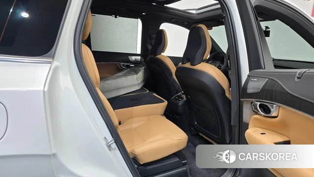 Volvo XC90 second Generation 2023 Белый из Кореи, фото 2