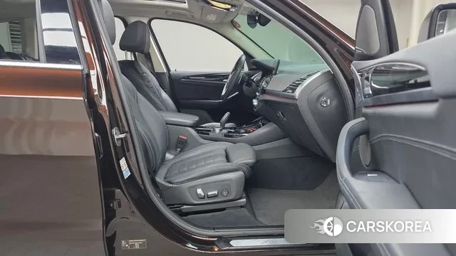 BMW X3 (G01) 2019 Коричневый из Кореи, фото 2