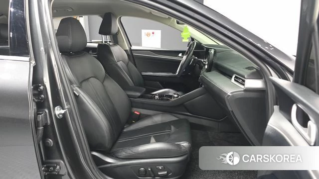 Kia K5 3rd generation 2022 Серый из Кореи, фото 2