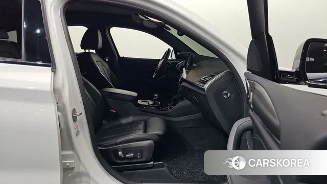 BMW X4 (G02) 2023 Белый из Кореи, фото 2