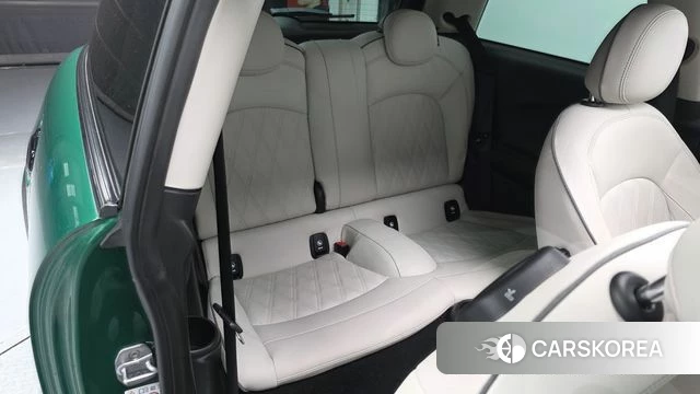 Mini Cooper S 2023 Зеленый из Кореи, фото 2