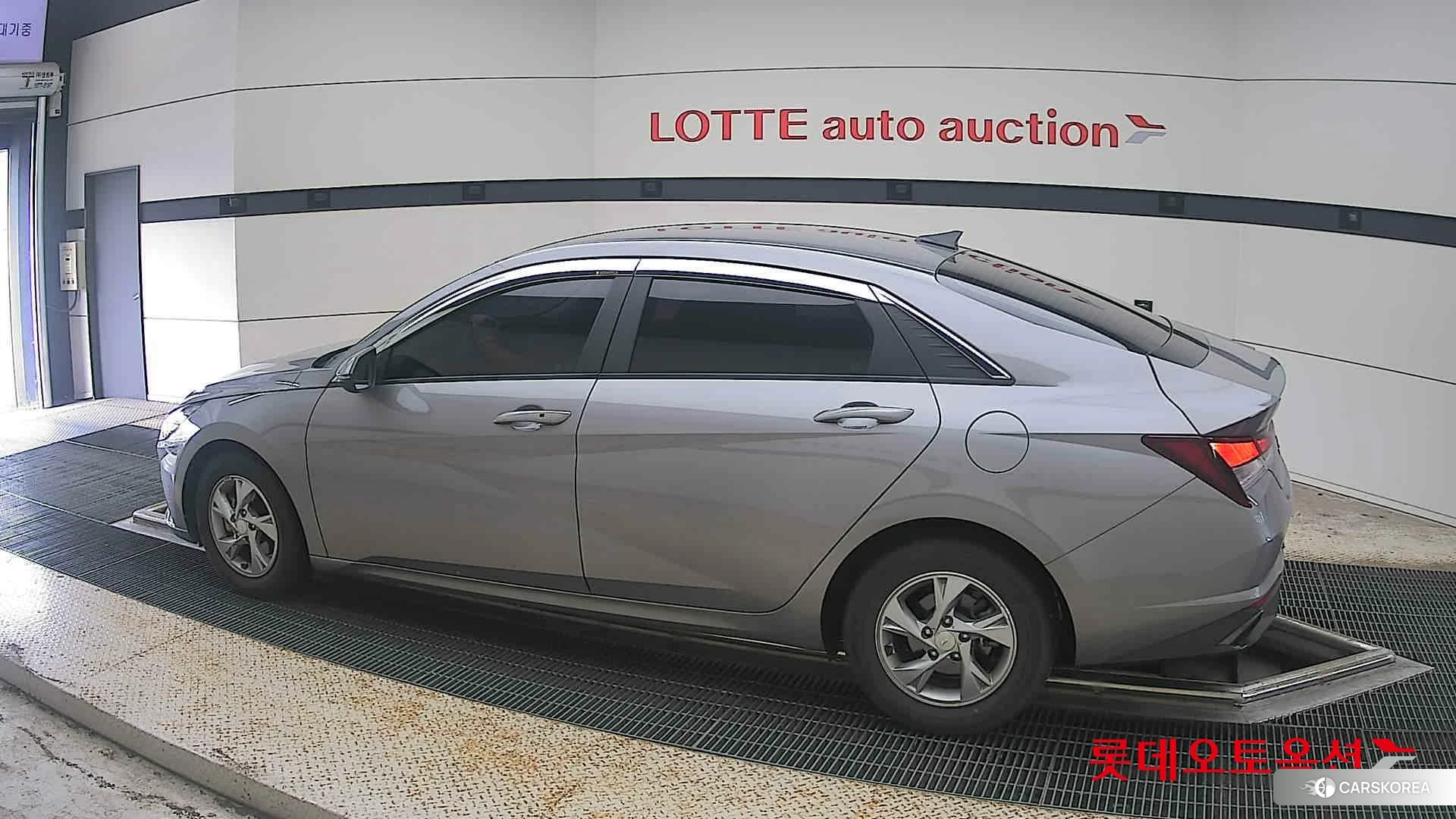 Hyundai Avante 2021 Fluid Metal из Кореи, фото 2