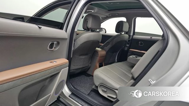 Hyundai Ionic 5 2023 Серебряный из Кореи, фото 2
