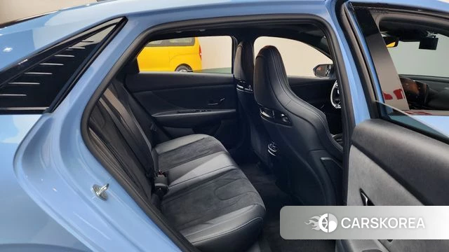 Hyundai Avante (CN7) 2021 Небесно-голубой из Кореи, фото 2