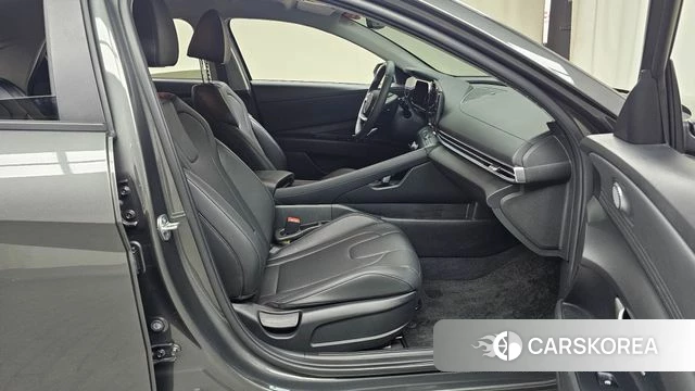 Hyundai The New Avante (CN7) 2023 Серый из Кореи, фото 2