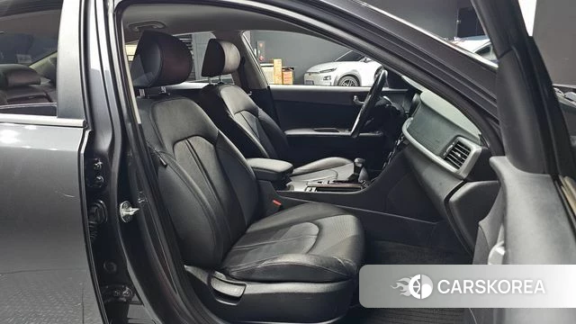 Kia The New K5 2nd generation 2019 Черный из Кореи, фото 2