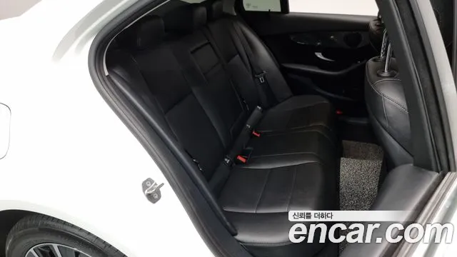 Mercedes-Benz C-Class W205 id 2711361 из Кореи 2