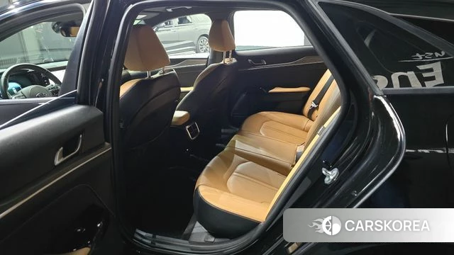 Kia K5 3rd generation 2021 Черный из Кореи, фото 2