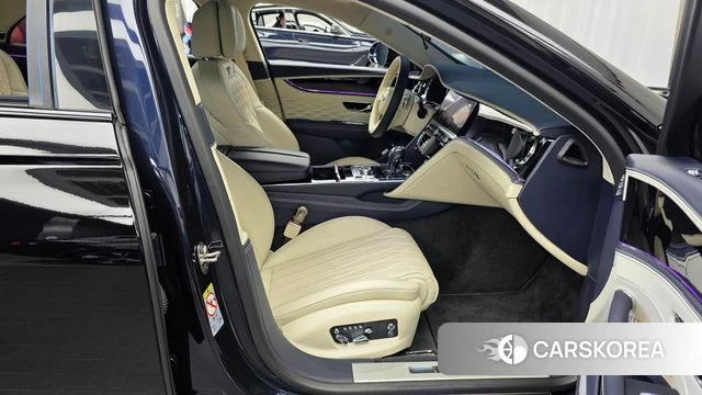 Bentley Flying Spur 3rd Generation 2021 Черный из Кореи, фото 2