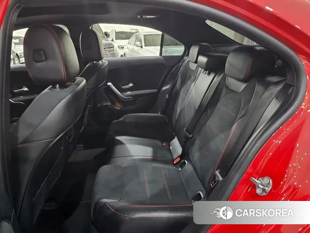 Mercedes-Benz A-Class W177 2020 Красный из Кореи, фото 2