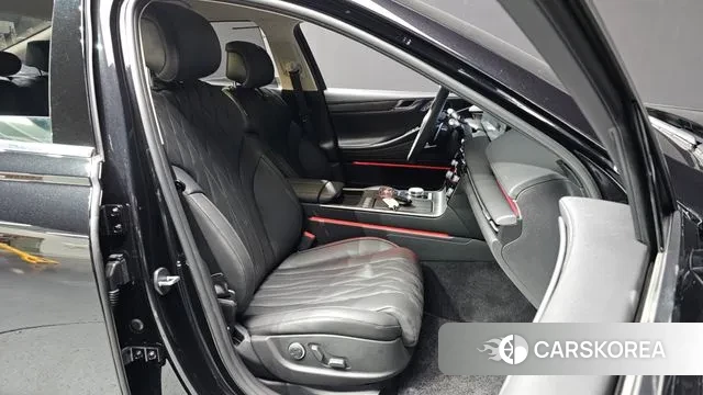 Genesis G80 (RG3) 2024 Черный из Кореи, фото 2