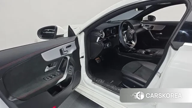 Mercedes-Benz CLA-Class C118 2020 Белый из Кореи, фото 2