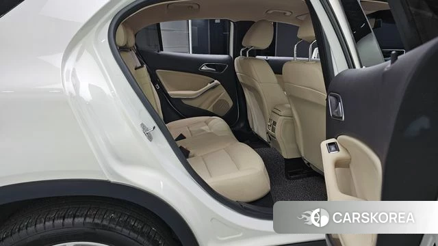 Mercedes-Benz GLA-Class X156 2018 Белый из Кореи, фото 2