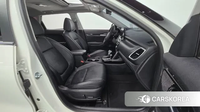 Kia Seltos 2019 Белый из Кореи, фото 2