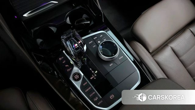 BMW X4 (G02) 2024 Черный из Кореи, фото 2