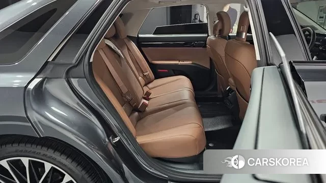 Hyundai Grandeur (GN7) 2023 Серый из Кореи, фото 2