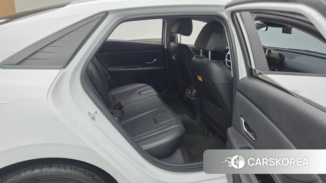 Hyundai Avante (CN7) 2022 Белый из Кореи, фото 2