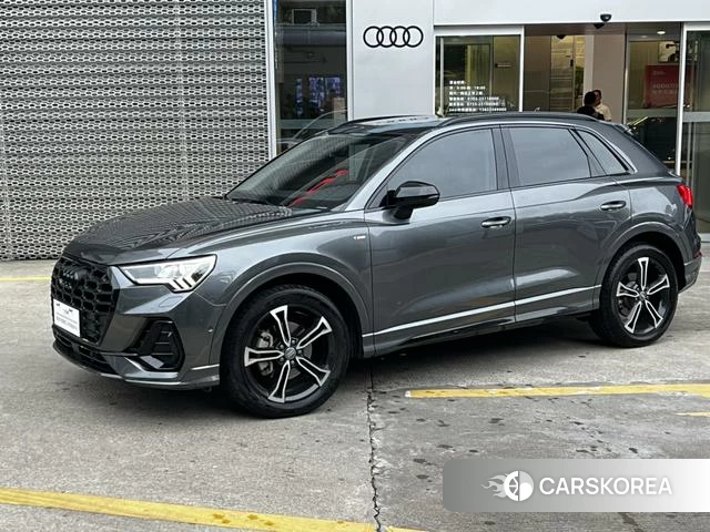 Audi Q3 2021 Темно-серый из Китая, фото 2