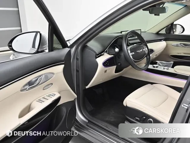 Genesis GV70 2021 Серебристо-серый из Кореи, фото 2