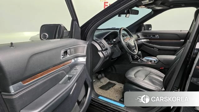 Ford Explorer 2019 Черный из Кореи, фото 2