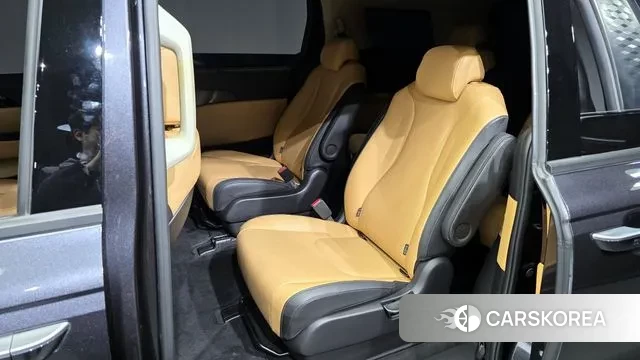 Kia Carnival 4th generation 2021 Черный из Кореи, фото 2