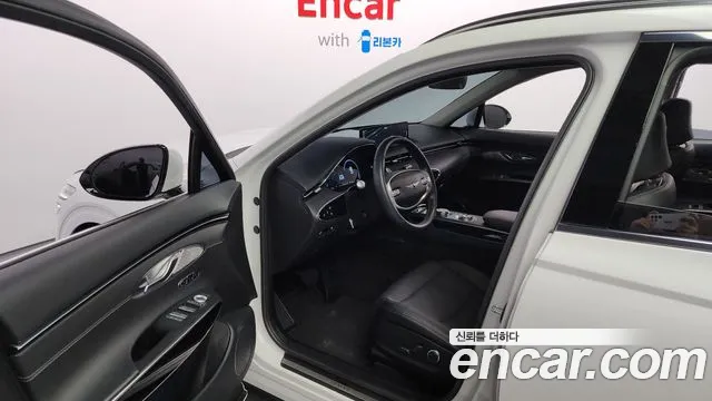 Genesis GV70 2021 Белый из Кореи, фото 2