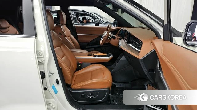 Ssangyong Torres EVX 2024 Белый из Кореи, фото 2