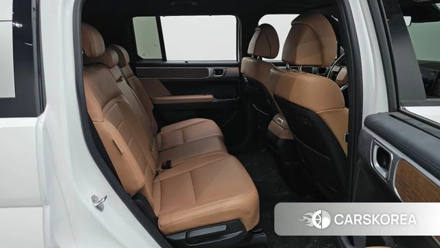 Hyundai Santa Fe (MX5) 2024 Белый из Кореи, фото 2