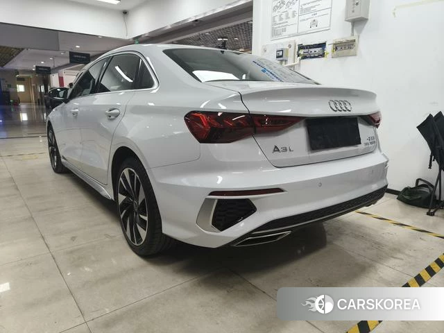 Audi A3 2023 Белый из Китая, фото 2