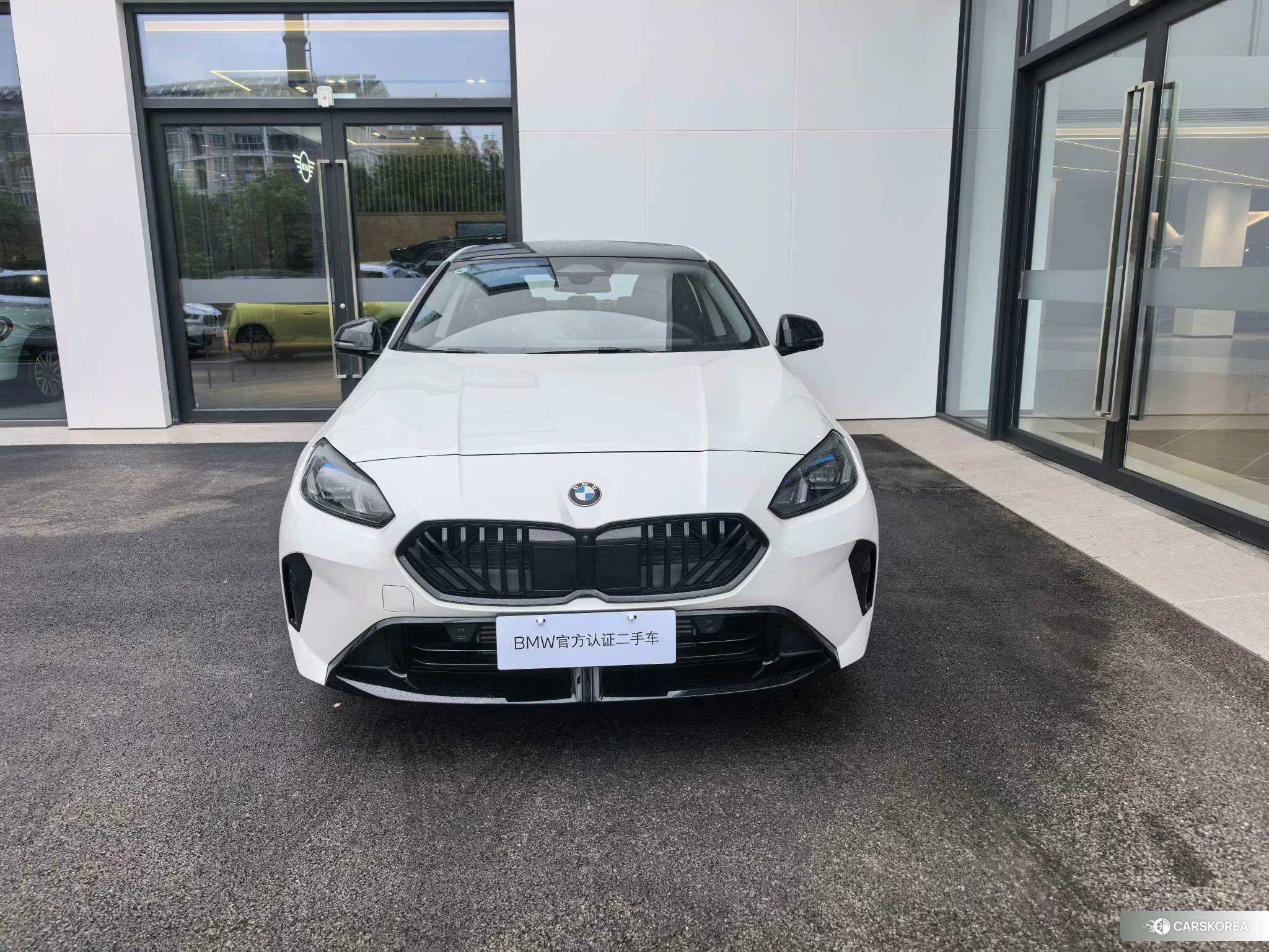 BMW 2 series 2025 Белый из Китая, фото 2