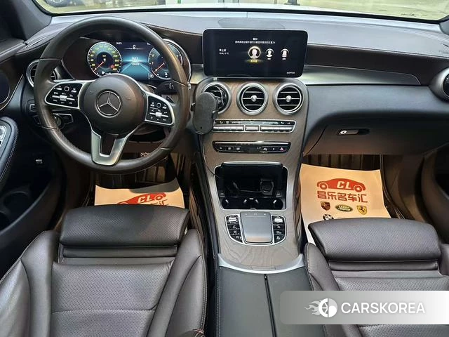 Mercedes-Benz GLC 2021 Белый из Китая, фото 2