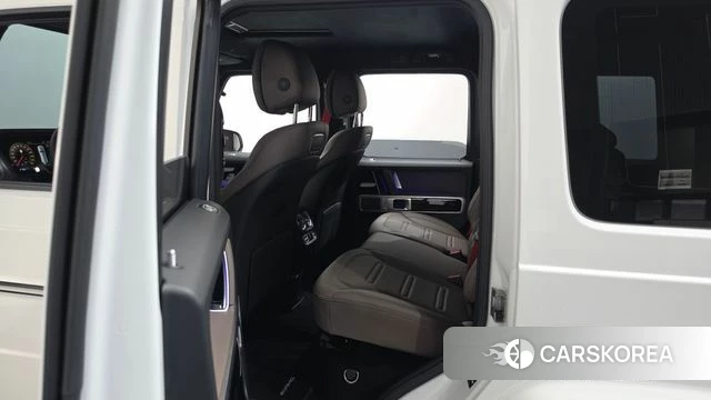 Mercedes-Benz G-Class W463b 2023 Белый из Кореи, фото 2