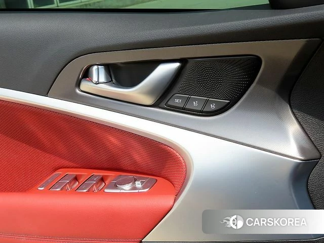 Genesis The New G70 2023 Серый из Кореи, фото 2