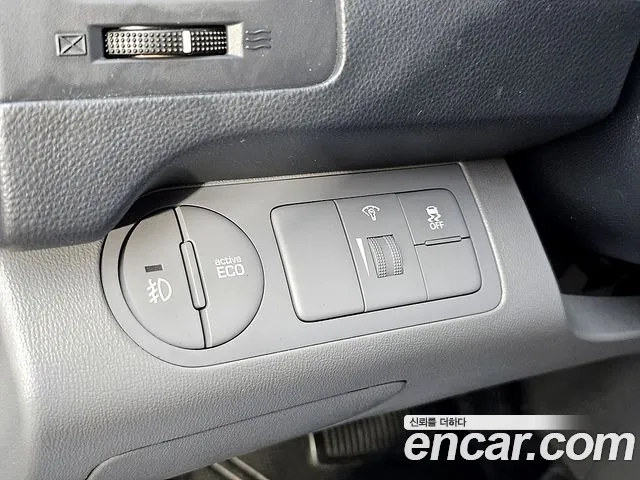 Hyundai The New Grand Starex 2019 Серебристо-серый из Кореи, фото 2