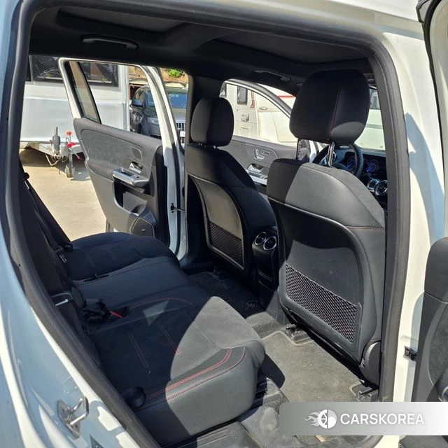 Mercedes-Benz EQB X243 2024 Белый из Кореи, фото 2
