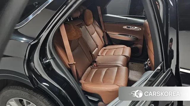 Genesis GV70 2022 Черный из Кореи, фото 2