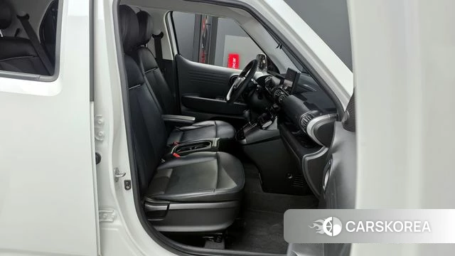 Hyundai Casper 2022 Белый из Кореи, фото 2