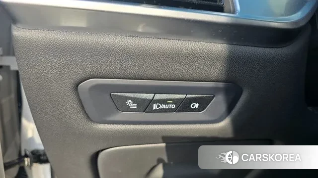 BMW X6 (G06) 2024 Белый из Кореи, фото 2