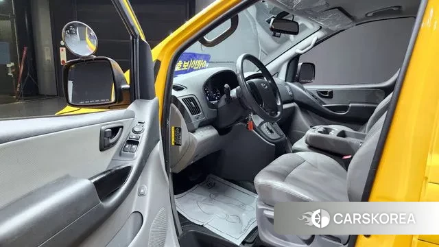 Hyundai The New Grand Starex 2018 Желтый из Кореи, фото 2