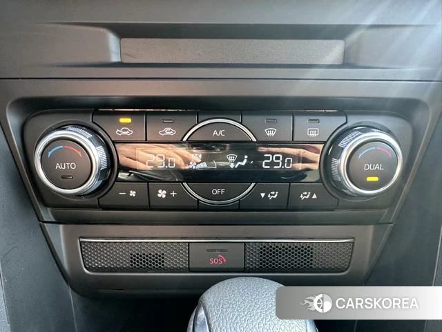 Mazda CX-4 2023 Белый из Китая, фото 2