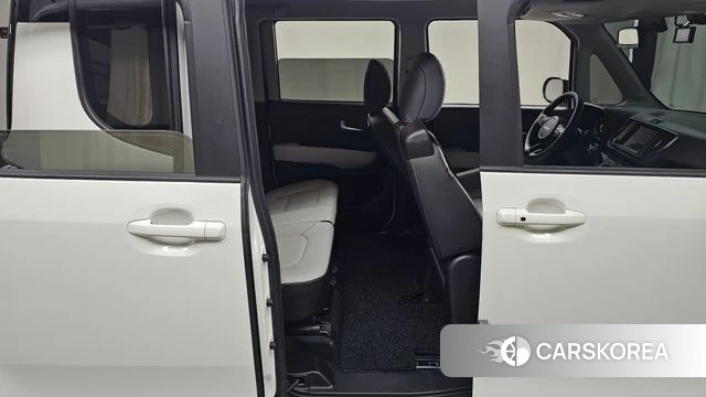 Kia The New Kia Ray 2023 Белый из Кореи, фото 2